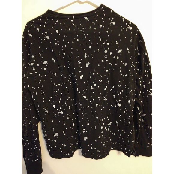Women's. XL. B and W. Splattered. Pullover.  Long sleeve. Top. By one point one. - Picture 3 of 4